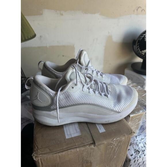 ordan Trainer 2 Flyknit White AH7711-115 Men’s‎ Size 13 Training Shoes - Picture 3 of 10